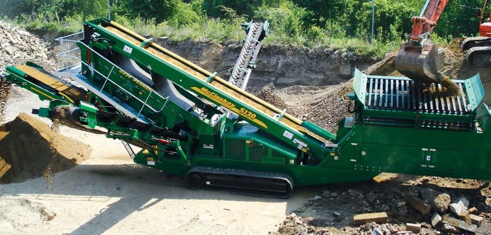 5 Cubic yard (10.3 m 3 ) Hopper - 17 (5.18m) loading width allows the use of large front end loaders and excavators.