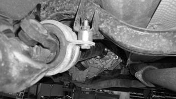 3" Rear Block Kit: Support the drive shaft.  Crew cab long bed models will require (2) ½" USS washers per bolt to space the carrier bearing down.