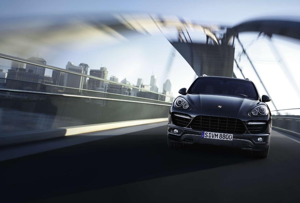 The new Cayenne Turbo. Lower fuel consumption, faster acceleration. Supreme engineering that speaks for itself. The 4.