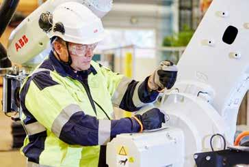 With ABB Robotics Customer Service you have a partner who cares about the good health of your robot system.
