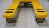 The pallet entry slide is made of 3/16 thick steel to maintain its shape for consistent pallet entry over time.