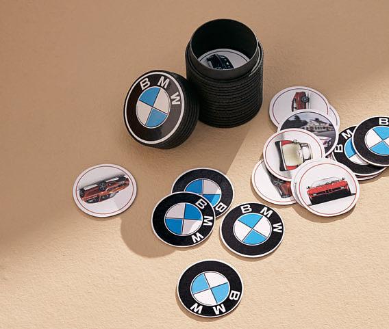 With 40 round cards showing beautiful, iconic BMW vehicle motifs.