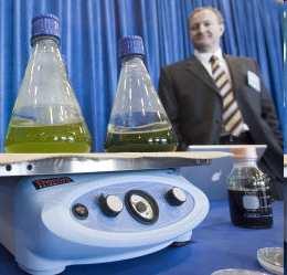Sapphire participated in the first flight ever using synthetic jet fuel made from algae January 7,
