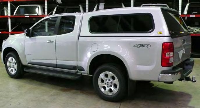 Holden Colorado 12+ Extra Cab Canopy 1077LUXC32P Slab Side Lift Up