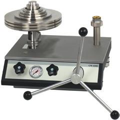 06 Dead-weight tester in compact design, model CPB3800 Pneumatic balance, model CPB5000 Measuring