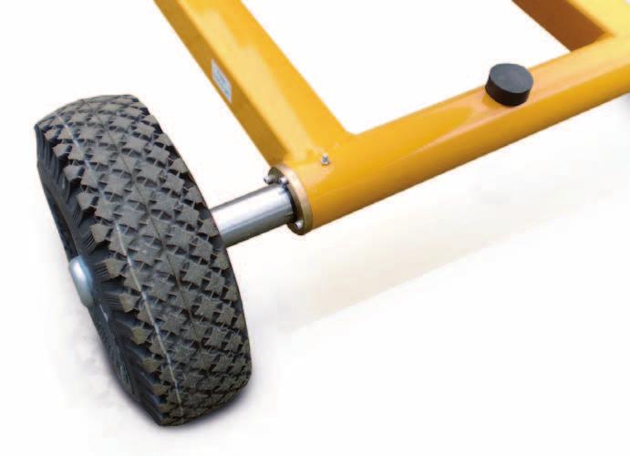 6 Floating axle (allows lateral fl exibility during coupling of the tow bar to the aircraft's NLG) Towing eye, 3" - rigid, revolving or revolving and shock-absorbed Tires - alternatively available