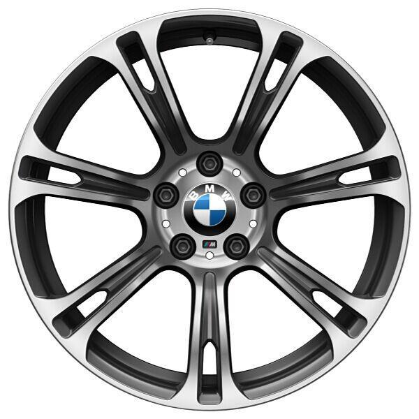 Wheels Wheel Overview 19" light alloy wheels Star-spoke style 344M, forged polished w/summer tires M6 Convertible M6