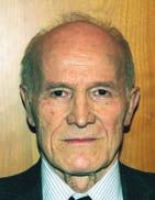 Odvetnik 61 / junij 2013 Članki primerjave 43 dr. Karlo Primožič, odvetnik v Gorici (Italija) Po 80 letih nov Zakon o odvetniškem poklicu Preteči je moralo 80 let, da je bil 31.
