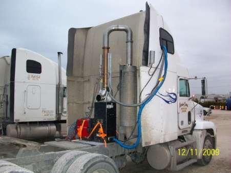 PEMS Vehicle Example MY 1994 Freightliner Portable Emissions - SEMTECH DS Gaseous