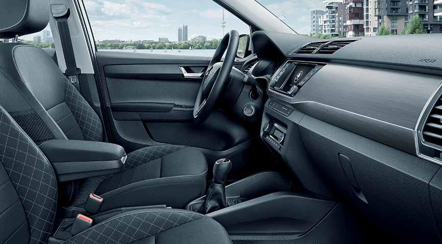 10 STYLE SPECIFICATION IN ADDITION TO AMBITION The Style version interior