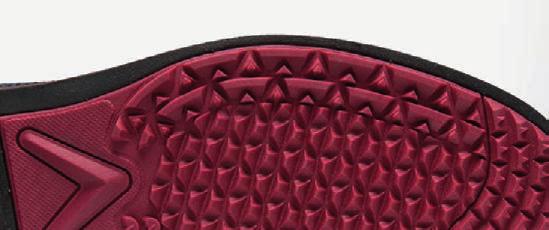 KEY TECHNOLOGIES Outsole with Xfer Power Wall Our casual spikeless designs incorporate the same Xfer Power Wall
