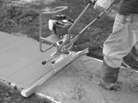 OPERATING ON WET CONCRETE Once the engine is warm and running by itself with the choke OPEN you can begin screeding concrete.