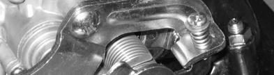Ⅲ ENGINE Ⅲ-2 COMPRESSION PRESSURE Ⅲ-2 Compression pressure Caution Before checking cylinder compression, ensure that cylinder head nut and bolt