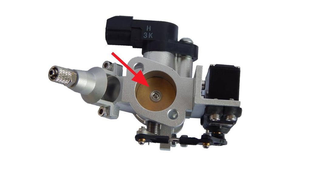 3. After linking the servo to the throttle valve, try to move the servo both ways, and make sure the throttle valve is opening and closing.