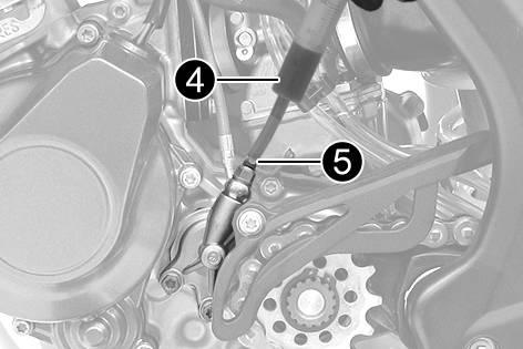 Move the clutch fluid reservoir mounted on the handlebar to a horizontal position. Remove screws. Remove cover with membrane.