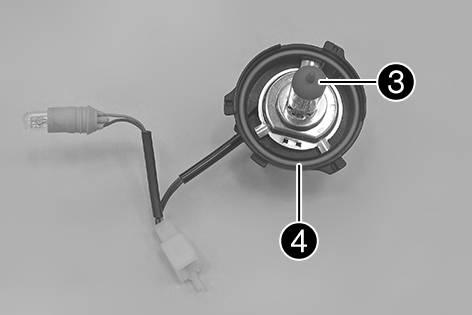 131) Insert the protection cap with the bulb socket into the reflector and turn it clockwise all the way. O-ring is correctly positioned.