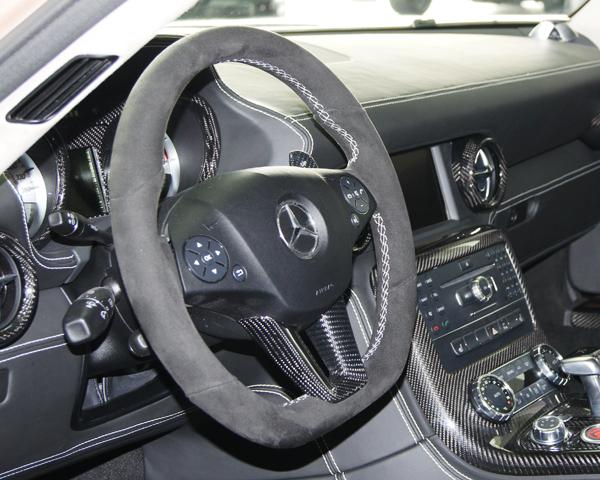 566,40 interior set 28-pcd. for AMG SLS C197 / R197 in clear-coated Carbon checkered flag Order-No.