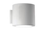 HOUSINGS The CR Series downlights fit into a variety of