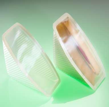 Sandwich corners Thermoformed sandwich corners with lid Can be used on conventional cast film processing Easy to thermoform