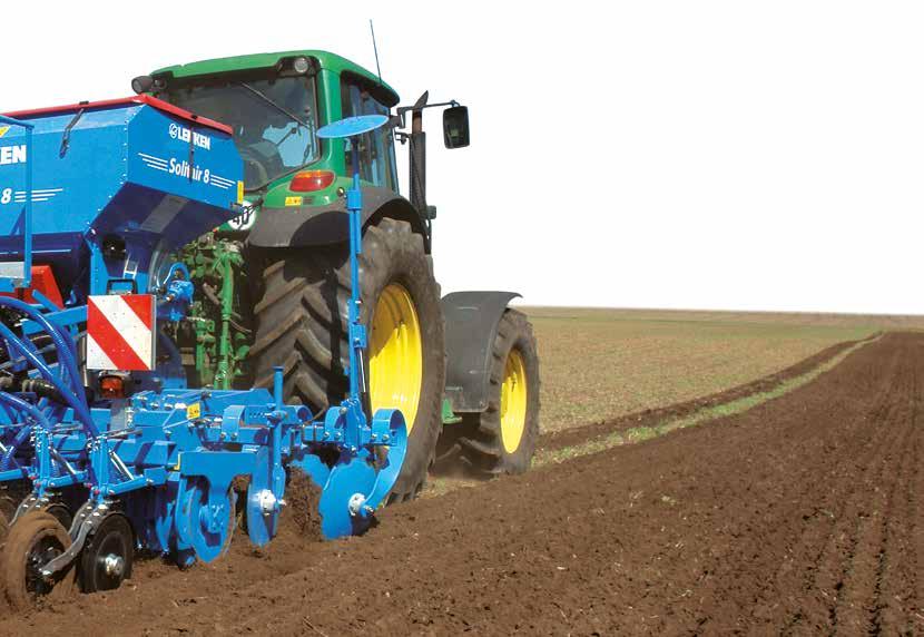Powerful combination Flexibility through modular system Together with the Solitair pneumatic seed drill, the semi-mounted Heliodor forms a powerful cultivator / drill
