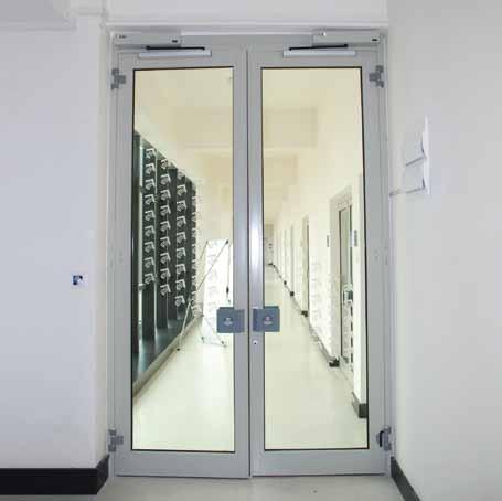 Hermetic door versions offer further benefits for environmental and health control, hospitals, clean room, and IT department applications.