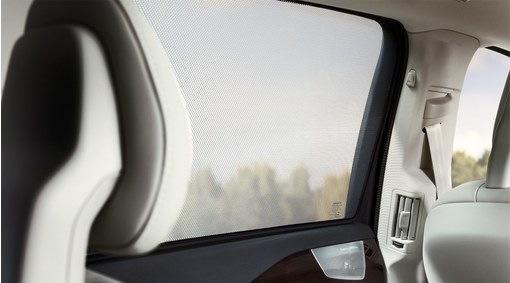 Sunshades For V90 & V90 Cross Country Fully-covering sunshades that provide maximum protection for your passengers when the sun is bright.