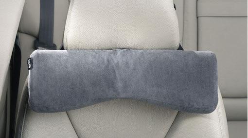 Comfort pillow The Volvo padded neck cushion fills the area behind head or shoulders and provides a comfortable support for the neck.