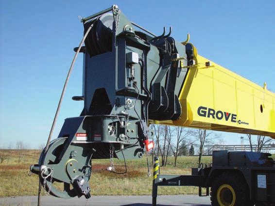 Features Boom shape The RT5E is equipped with a 9,8 m - 31 m (32 ft - 102 ft) four-section full