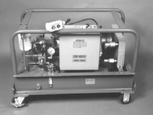 Components & Accessories Power Feeds Three types of power feed units are available with the Model PM5000 Portable Mill.