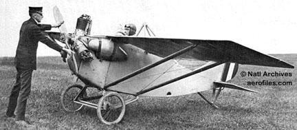 Loening M.2 span: length: engines: max. speed: 20', 6.10 m 14'1", 4.29 m 1 Lawrence L2 (Source: National Archives, via Aerofiles.com) Also referred to as the Kitten, three M.