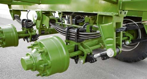 The pulling effect provided by these beefy arms is the ideal design for smooth running on clamps and travelling around bends, taking strain off the parabolic springs so these serve