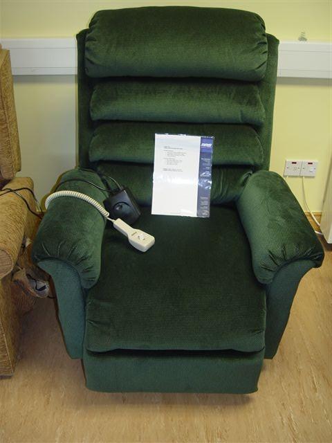 MMS MEDICAL RISER RECLINERS SPECIAL OFFERS TEL : 021 4618000 FAX : 021 4618099 WEB :