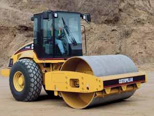 Operating Weight: 16 500 kg (36,375 lb)