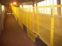 Flat Guards A versatile guarding option that can be used on a variety of conveyor and equipment