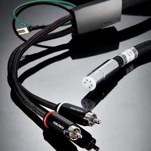 Main Insulation: Air-foamed polyethylene Connectors o Furutech-engineered rhodium-plated DIN or L-DIN and FP- 126(R) Alpha-OCC RCA connectors The best damping and insulation materials for improved
