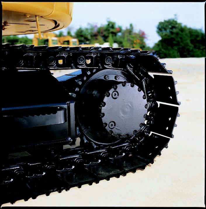 Undercarriage and Blades Durable undercarriage absorbs stresses and provides excellent stability. Track Types. The 314C CR is available with two different track types: standard and long.