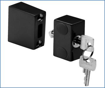 50mm x 22mm x 25mm Vertical and horizontal adjustments. 2 Keys Supplied. B 100SLB Kason security block lock.