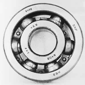 will not be achieved. In addition to reduced life, the accuracy of the bearing is greatly reduced, which can also cause equipment problems with positioning.