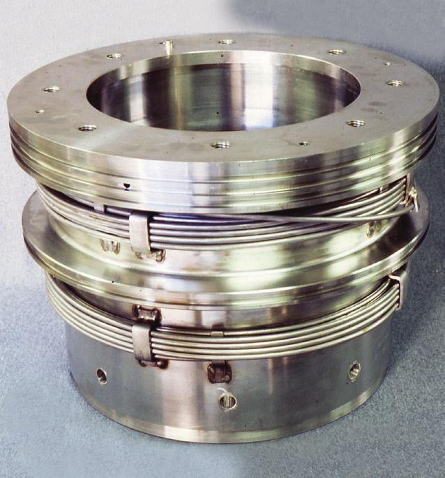 The basic Balanced Stator seal arrangement was developed as a refinement of the balanced end-face seal in which all the balance diameters are on the non-rotating seal parts.