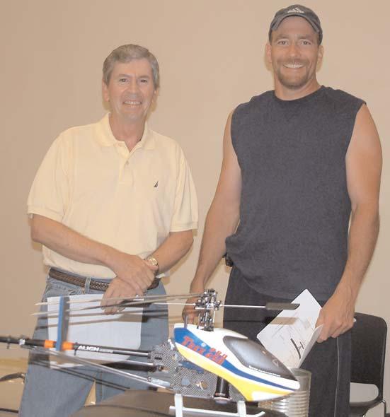 Article In St. Charles Journal: There was a nice article in the AMP section of the St. Charles Journal about R/C Flying at the Orchard Farm field.