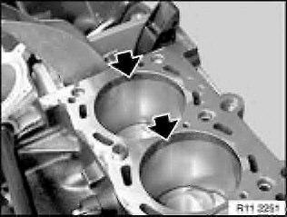 11 25 530 Removing and installing/replacing all pistons (S54) (engine removed) Removal Removal of pistons is described separately from installation.