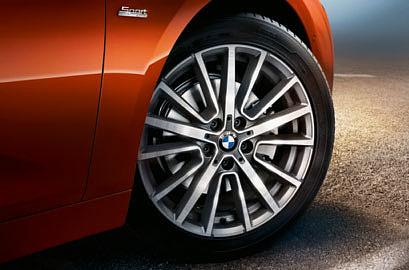 Download the BMW brochures app for your