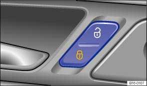 Function Using the buttons on the remote control vehicle key fig. 20 Unlock the vehicle. Press the button. Lock the vehicle. Press the button. Unlock the luggage compartment lid.
