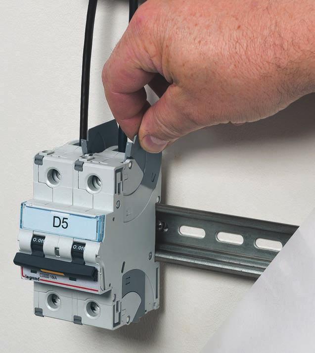 4062 78 new DX³ MCBs Innovations that make a difference Easy to install The new DX³ range has
