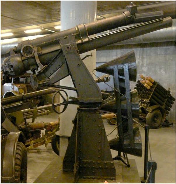 Page 4 of 12 by heavy duty tractors. A third, lighter weight version also used a gun that was retracted for transport. The calibre of the gun was 5.0 inches, firing a 60 pound shell.