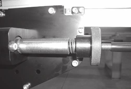 Figure 43 Figure 45 BT BY AW Figure 43 BX BW Suggested Tensioning Air Pressure for LPZ & 3200 Series Flat Belt Center Drive Conveyors Width Pressure 4 (95 mm) 20 psi (138 kpa) 6 (152 mm) 30 psi (207