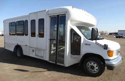 WELL MAINTAINED VEHICLES & EQUIPMENT FROM LOCAL MUNICIPALITIES 2005 Ford E450 13-Passenger Shuttle