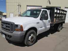 7L, Tow Away - Wrecked 2004 Chevrolet 3500 4x4 Utility Truck, 8.