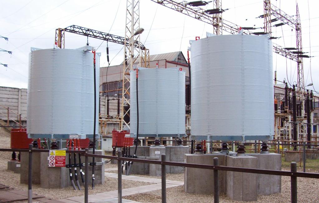 3.4. Outdoor reactors The reactors are connected with the capacitor banks to provide adjustable filtration circuits for reduction, blocking and/or filtration of higher harmonics.