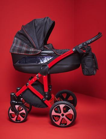 G TI P RAM Maximum enjoyment for the whole family: the GTI of prams Always adapts perfectly to the child s needs as a fully-fledged pram with a carrycot or a stylish